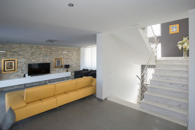 Službena stranica Villa Seven Lakes Lokvičići