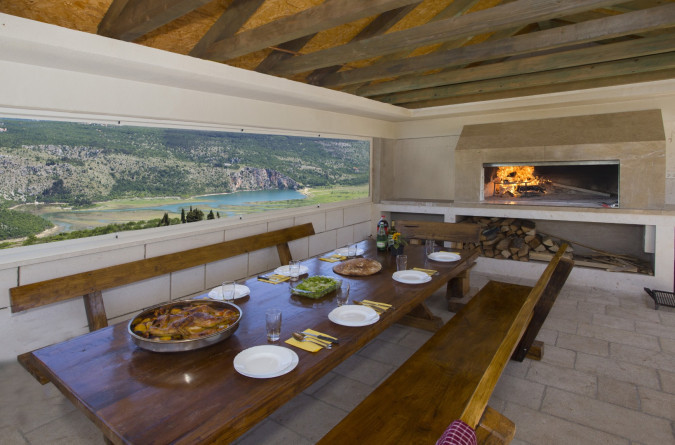 Službena stranica Villa Seven Lakes Lokvičići