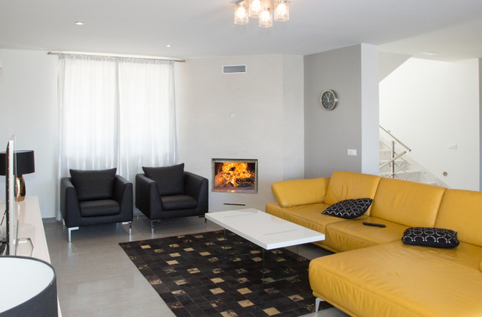 Službena stranica Villa Seven Lakes Lokvičići